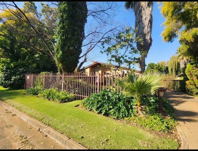 4 BEDROOM HOUSE FOR SALE IN ARCON PARK